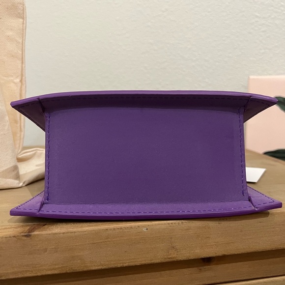 Jacquemus "Le Chiquito Moyen" top handle bag in calf leather NWT purple - Picture 2 of 10
